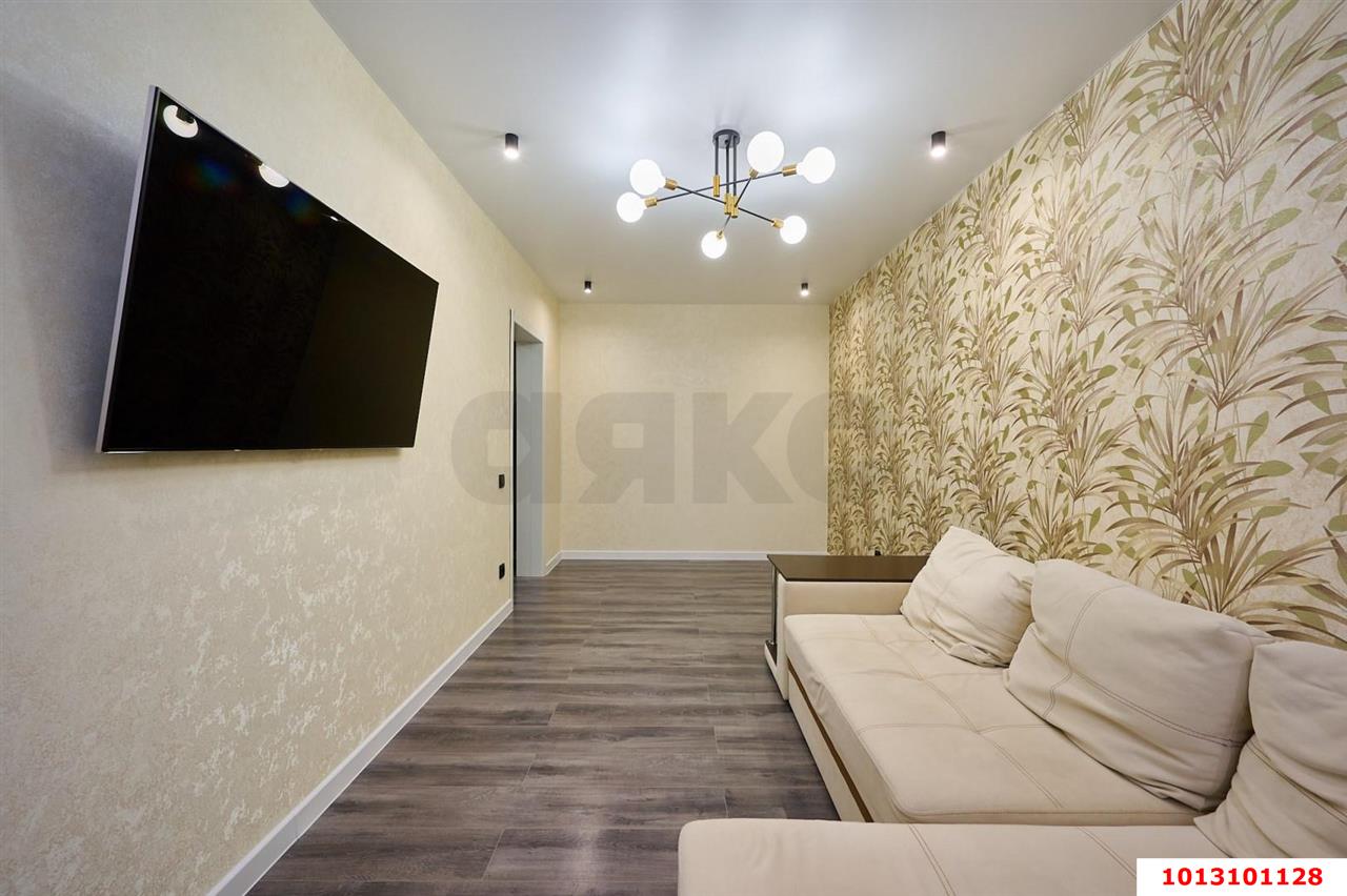 Фото №2: 2-комнатная квартира 52 м² - Краснодар, Прикубанский внутригородской округ, имени Петра Метальникова, мкр. ЖК Победный, ул. Евгении Жигуленко, 13к2