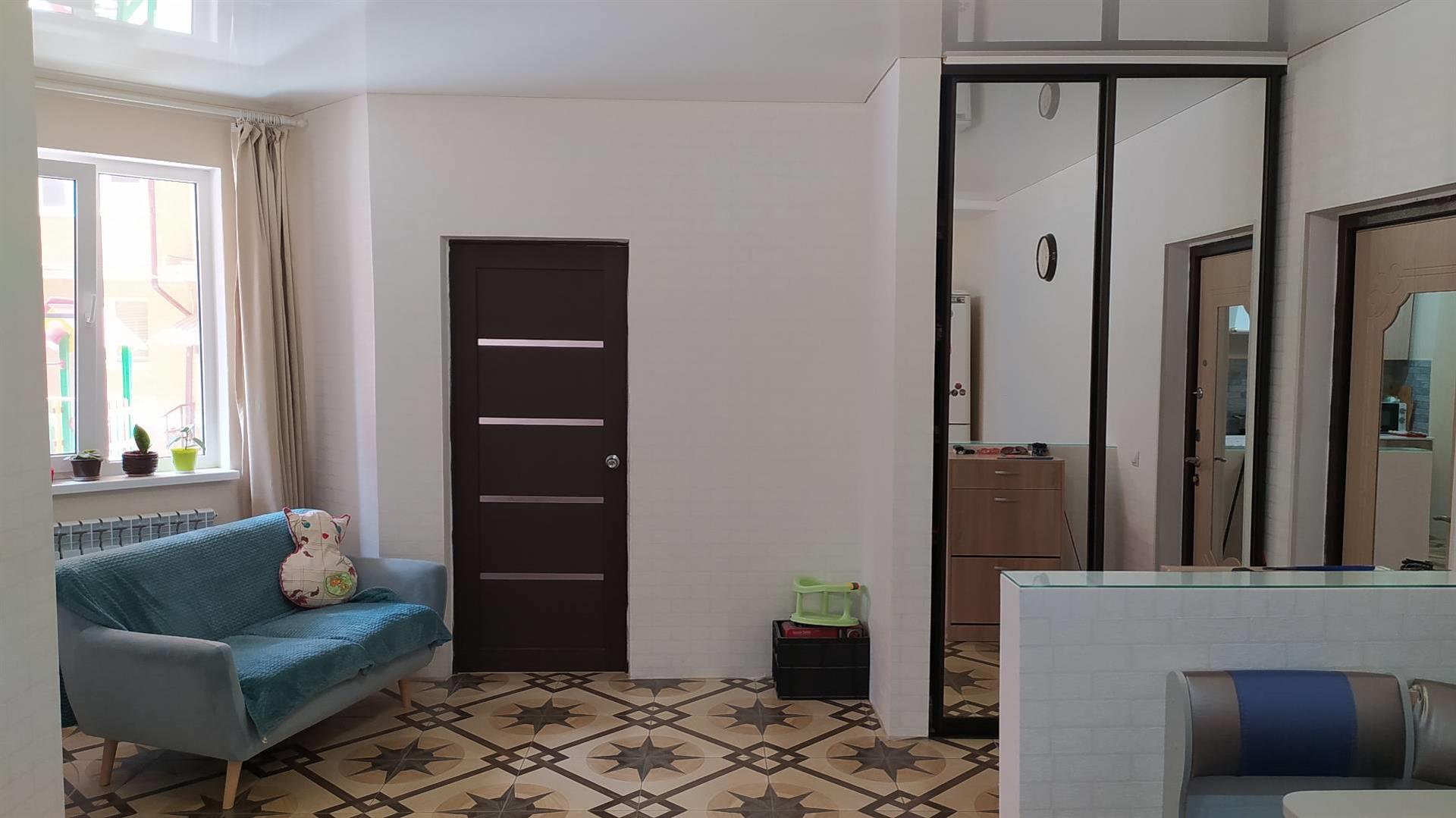 Фото №3: 2-комнатная квартира 75 м² - Краснодар, Прикубанский внутригородской округ, Завод Радиоизмерительных Приборов, мкр. Музыкальный, ул. имени Мусоргского М.П., 6/1