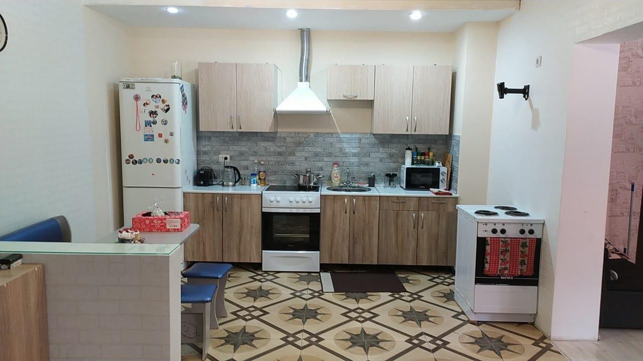 Фото №1: 2-комнатная квартира 75 м² - Краснодар, Прикубанский внутригородской округ, Завод Радиоизмерительных Приборов, мкр. Музыкальный, ул. имени Мусоргского М.П., 6/1