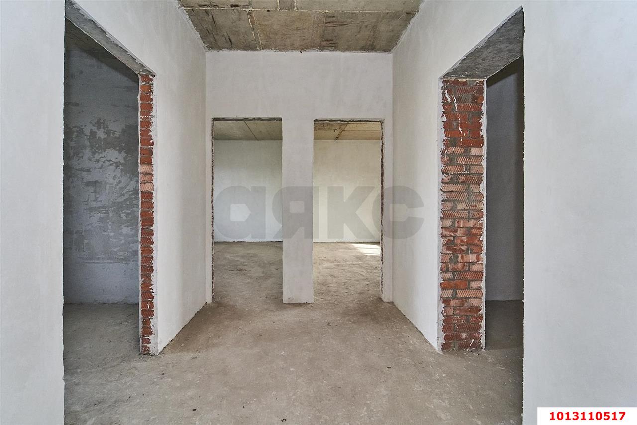 Фото №7: Дом 304 м² + 10 сот. - Краснодар, 2-я Площадка, ул. Генеральная, 19