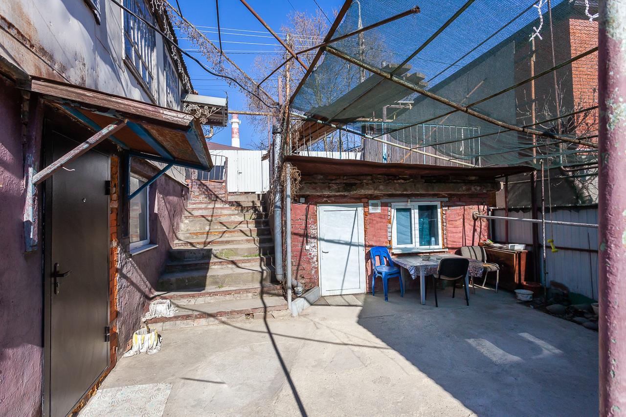 Фото №15: Дом 101 м² + 4.5 сот. - Краснодар, Центральный внутригородской округ, мкр. Дубинка, пр-д 5-й Обрывной, 6/1