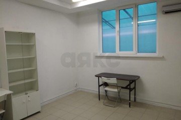 Фото №4: Торговое помещение 39 м² - Яблоновский, мкр. квартал Кобцевой-1, ул. Кобцевой, 1к8