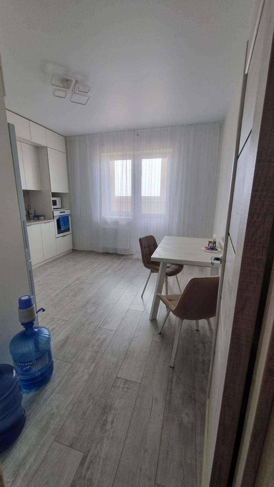 Фото №9: 2-комнатная квартира 59 м² - Краснодар, ЖК Красная Площадь, жилой комплекс Нeo-квартал Красная Площадь, мкр. Прикубанский внутригородской округ, ул. им. Мурата Ахеджака, 12к8