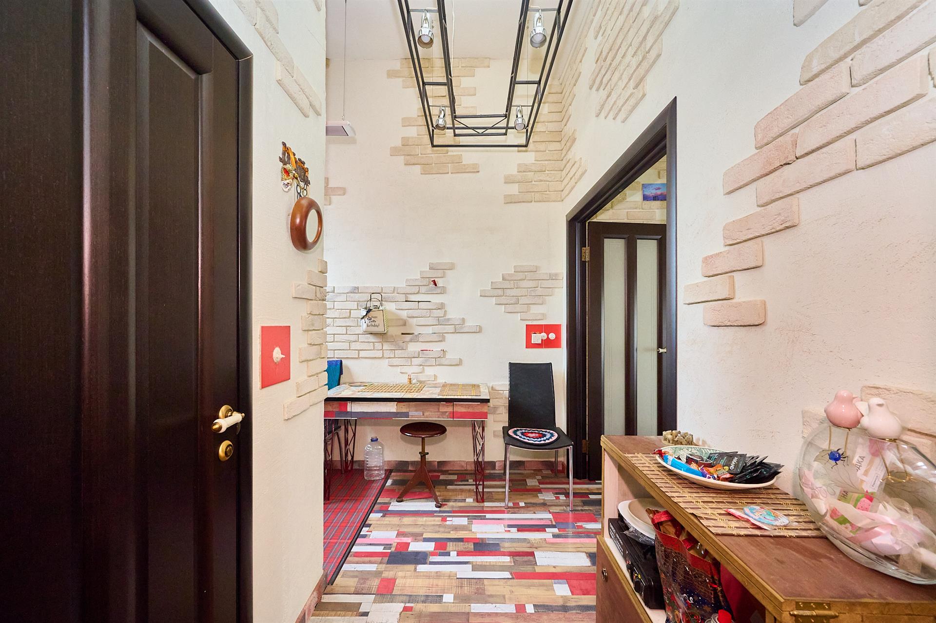 Фото №16: 3-комнатная квартира 49 м² - Краснодар, Центральный внутригородской округ, Западный внутригородской округ, мкр. Центральный, ул. Чапаева, 80