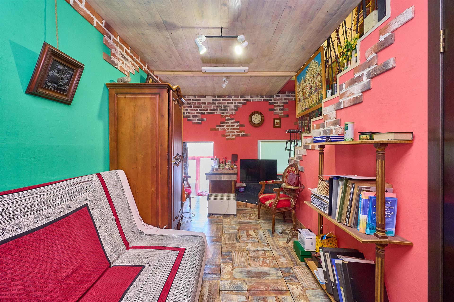 Фото №6: 3-комнатная квартира 49 м² - Краснодар, Центральный внутригородской округ, Западный внутригородской округ, мкр. Центральный, ул. Чапаева, 80