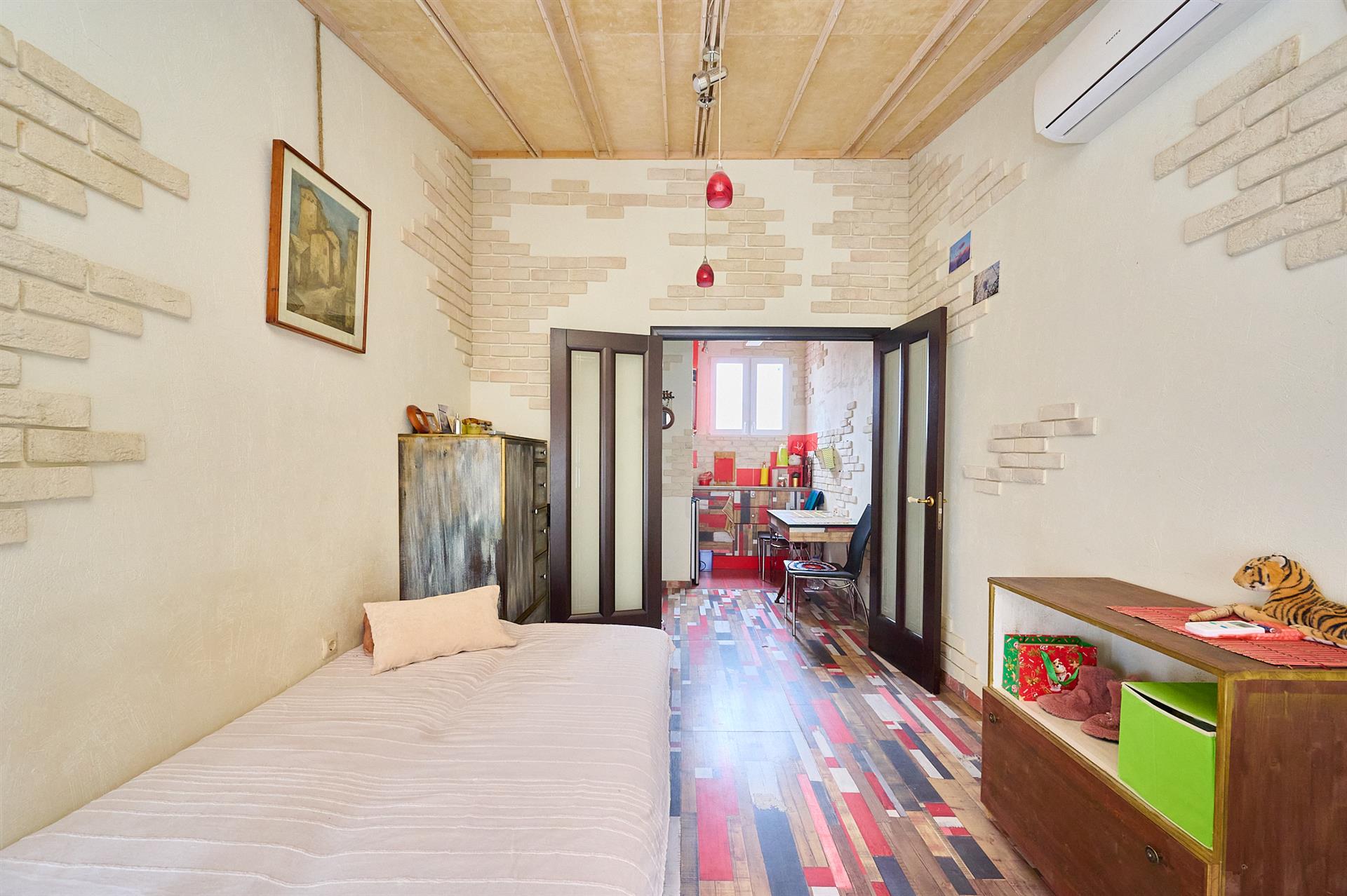 Фото №13: 3-комнатная квартира 49 м² - Краснодар, Центральный внутригородской округ, Западный внутригородской округ, мкр. Центральный, ул. Чапаева, 80