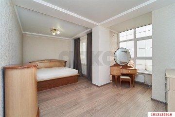 Фото №3: 2-комнатная квартира 82 м² - Краснодар, мкр. Сельскохозяйственный Институт, ул. Минская, 121