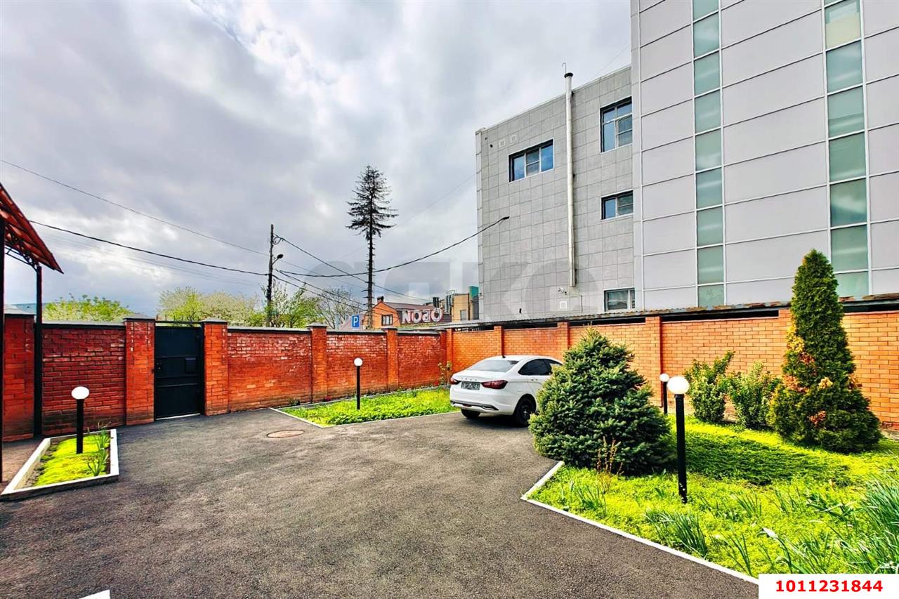 Фото №2: Отдельное здание 480 м² - Краснодар, Покровка, ул. Кузнечная, 239