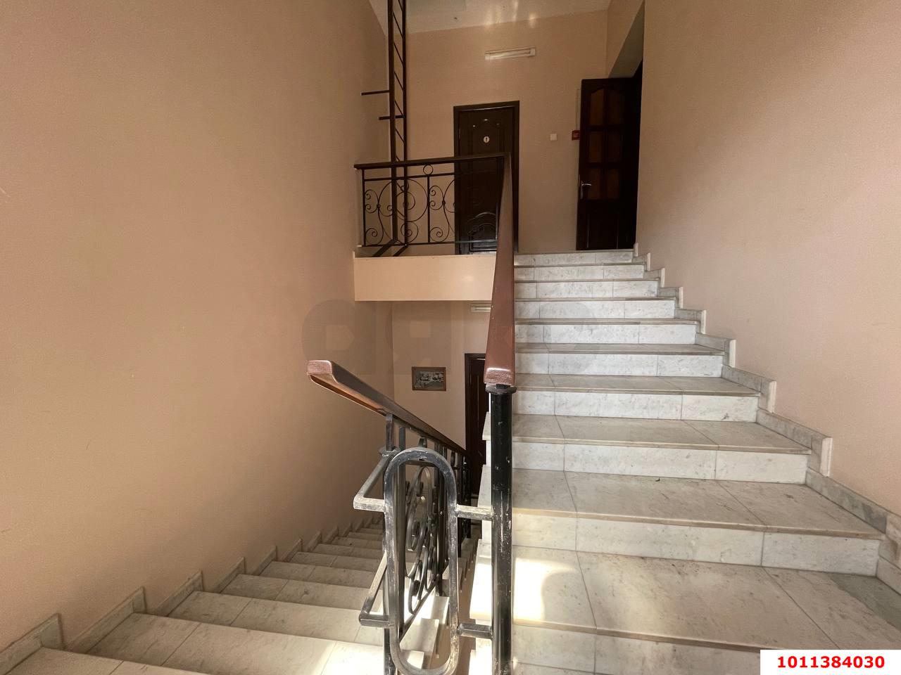 Фото №3: Коммерция 200 м² - Краснодар, мкр. Западный внутригородской округ, ул. имени Дзержинского, 5