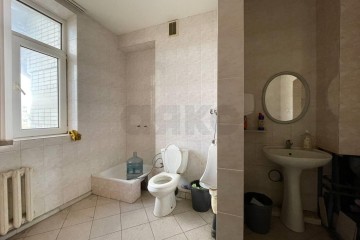 Фото №4: Офисное помещение 200 м² - Краснодар, мкр. Западный внутригородской округ, ул. имени Дзержинского, 5