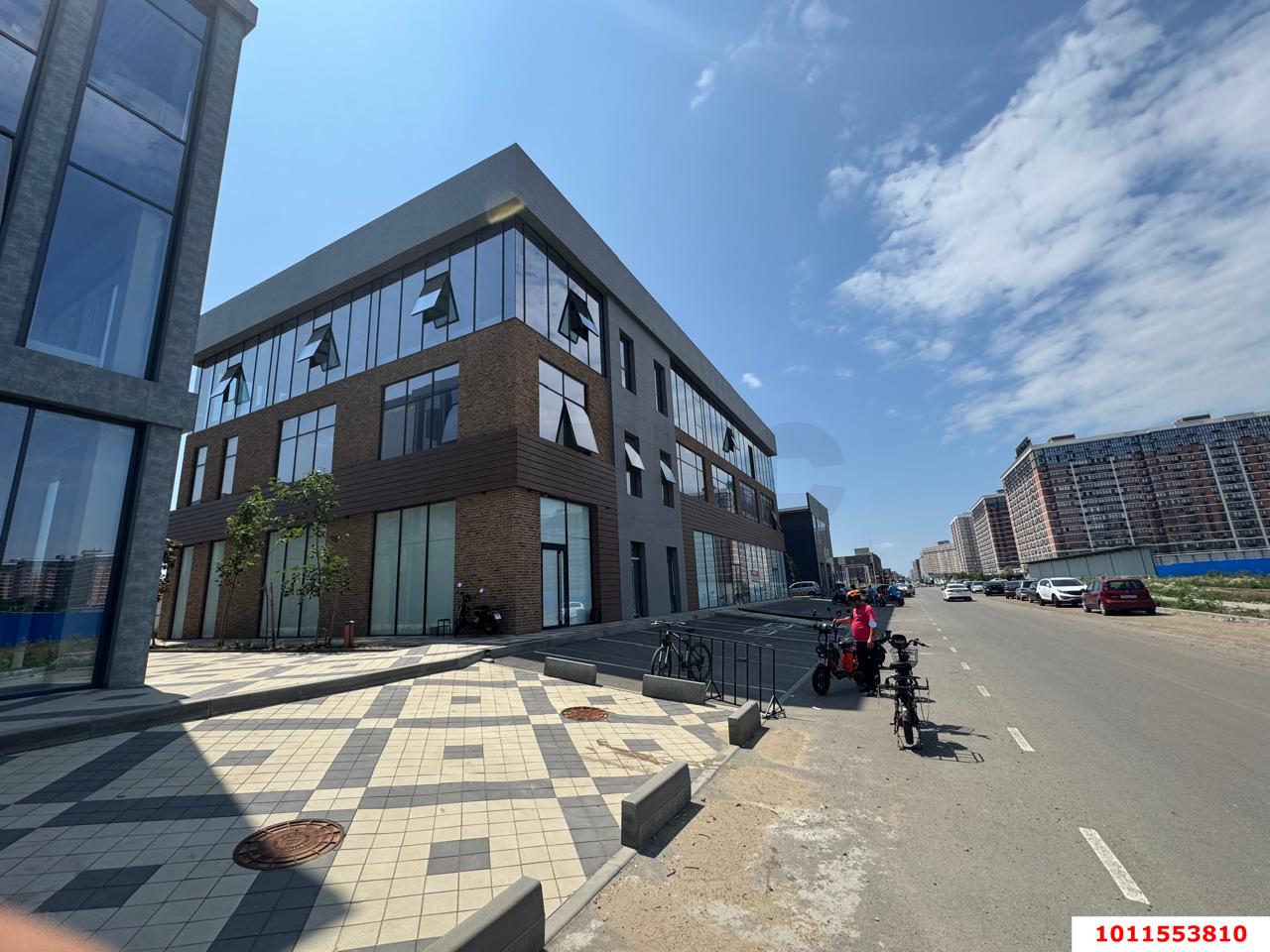 Фото №4: Коммерция 933 м² - Краснодар, мкр. Прикубанский внутригородской округ, ул. Дмитрия Есаулко