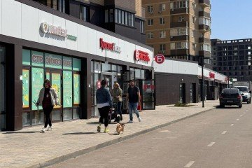 Фото №1: Торговое помещение 111 м² - Краснодар, мкр. жилой комплекс Ракурс, ул. имени Героя Ростовского, 8сГ