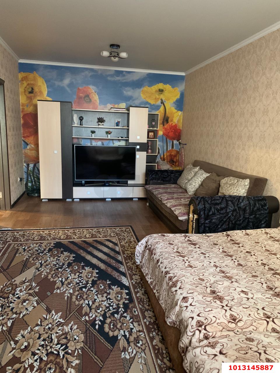 Фото №2: 1-комнатная квартира 44 м² - Краснодар, Прикубанский внутригородской округ, Завод Радиоизмерительных Приборов, имени Петра Метальникова, жилой комплекс Лучезарный, мкр. Музыкальный, ул. имени Сергея Есенина, 129/5