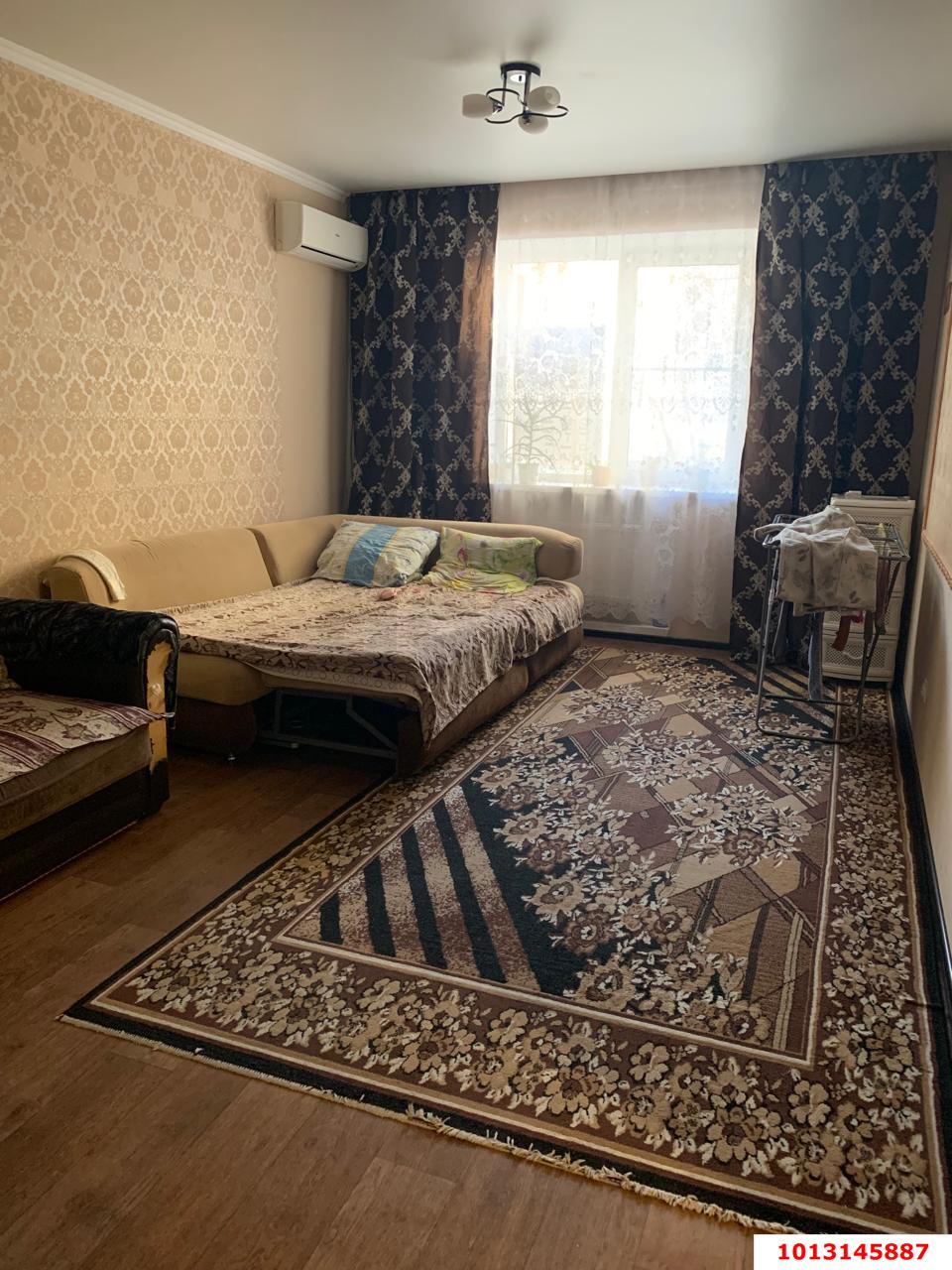 Фото №1: 1-комнатная квартира 44 м² - Краснодар, Прикубанский внутригородской округ, Завод Радиоизмерительных Приборов, имени Петра Метальникова, жилой комплекс Лучезарный, мкр. Музыкальный, ул. имени Сергея Есенина, 129/5