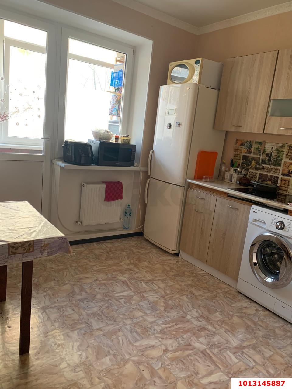 Фото №4: 1-комнатная квартира 44 м² - Краснодар, Прикубанский внутригородской округ, Завод Радиоизмерительных Приборов, имени Петра Метальникова, жилой комплекс Лучезарный, мкр. Музыкальный, ул. имени Сергея Есенина, 129/5