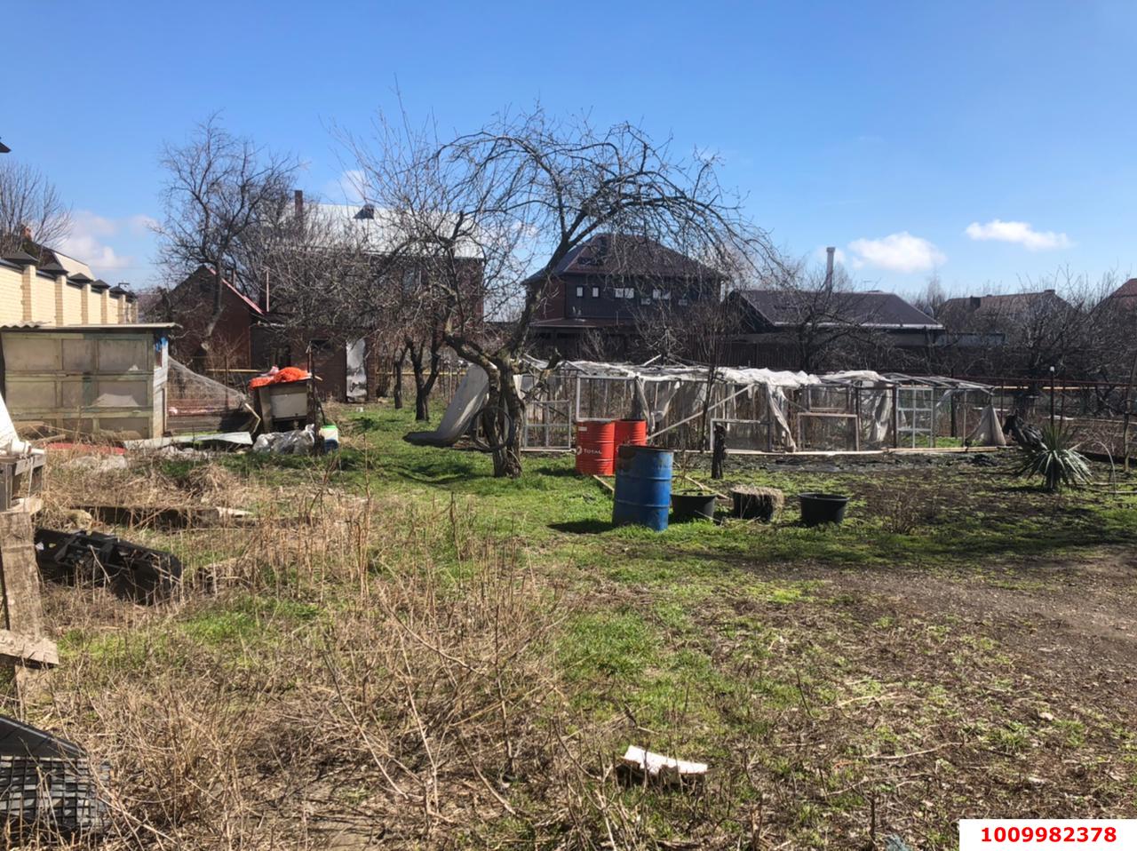 Фото №1: Земельный участок 10 сот. - Краснодар, Карасунский внутригородской округ, ж/р Новознаменский, ул. Базарная, 90