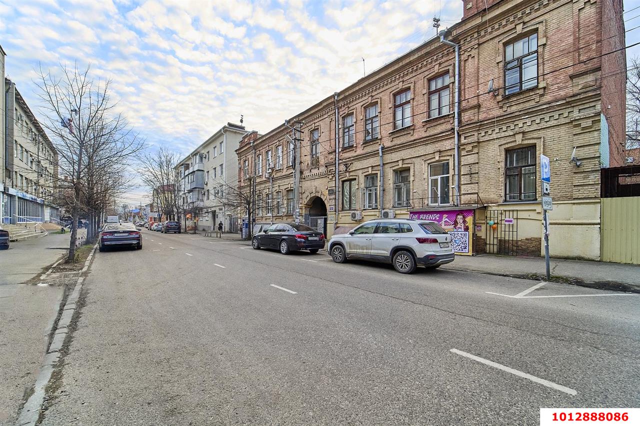 Фото №1: 2-комнатная квартира 65 м² - Краснодар, мкр. Западный внутригородской округ, ул. Рашпилевская, 127