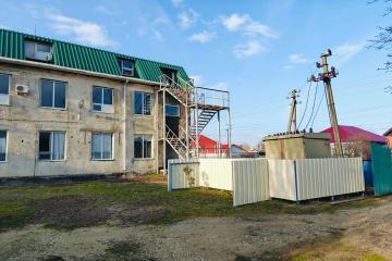 Фото №2: Коммерция 2200 м² - Варениковская, ул. Карла Маркса, 116