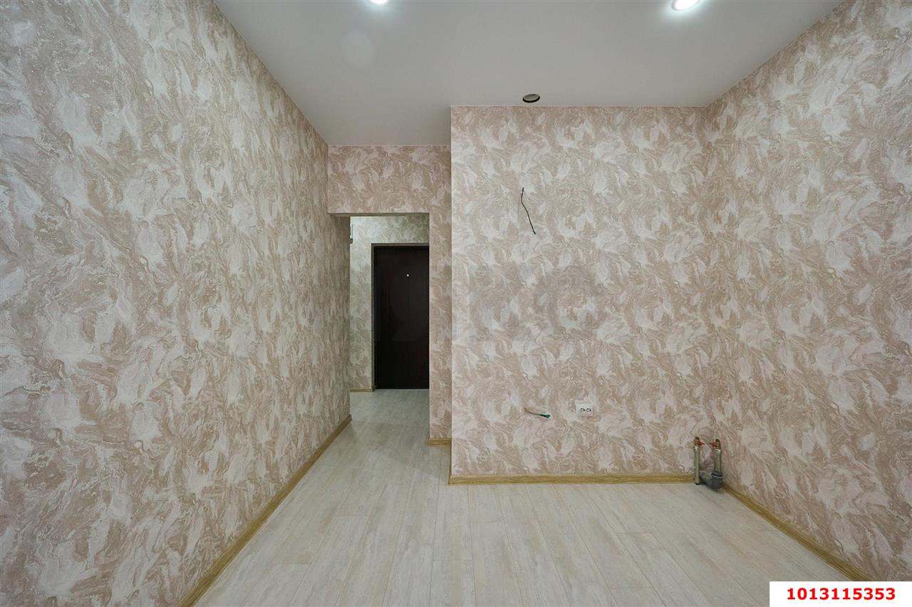 Фото №2: 1-комнатная квартира 33 м² - Краснодар, Прикубанский внутригородской округ, Калинино, Завод Радиоизмерительных Приборов, мкр. ЖК Акварели-2, ул. Тепличная, 62/1к4