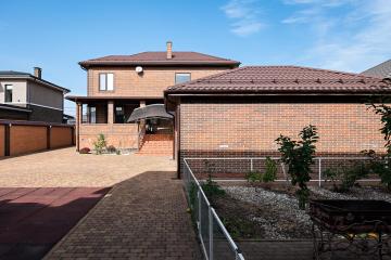 Фото №4: Дом 370 м² - Краснодар, мкр. 2-я Площадка, ул. Взлётная, 2/5