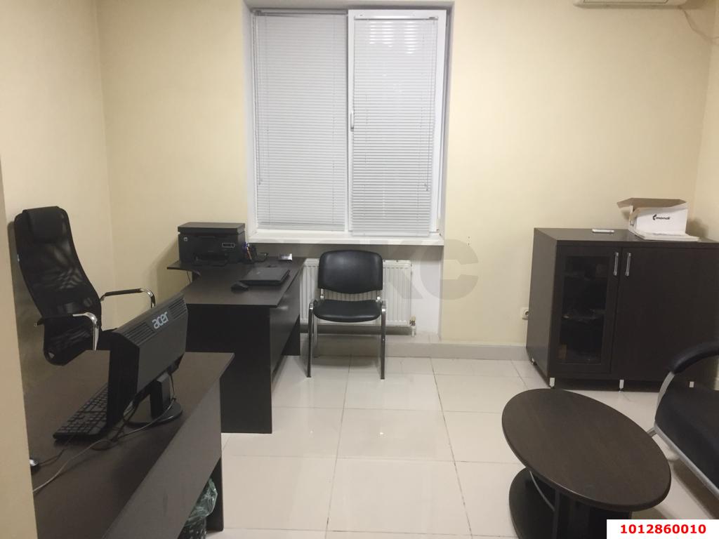 Фото №3: Коммерция 440 м² - Краснодар, ул. Российская, 46