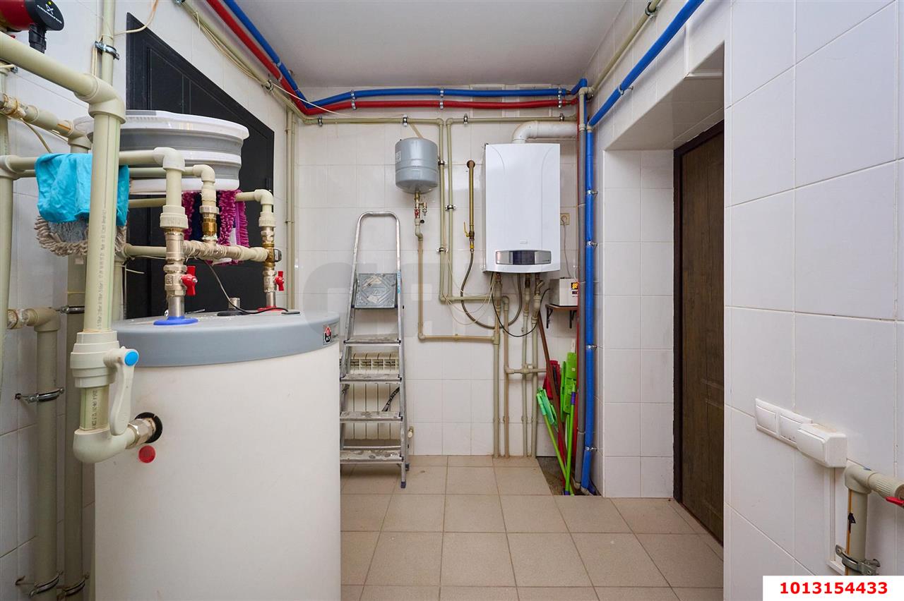 Фото №13: Дом 272 м² + 8 сот. - Краснодар, Прикубанский внутригородской округ, Калинино, мкр. Завод Радиоизмерительных Приборов, ул. Белозёрная, 43