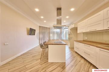 Фото №5: Дом 272 м² - Краснодар, мкр. Завод Радиоизмерительных Приборов, ул. Белозёрная, 43