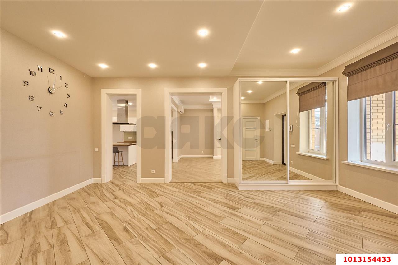 Фото №10: Дом 272 м² + 8 сот. - Краснодар, Калинино, ул. Белозёрная, 43