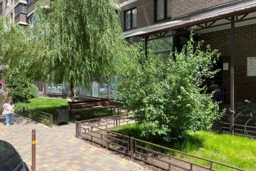 Фото №4: Торговое помещение 87 м² - Краснодар, мкр. имени Петра Метальникова, ул. Цезаря Куникова, 24к1