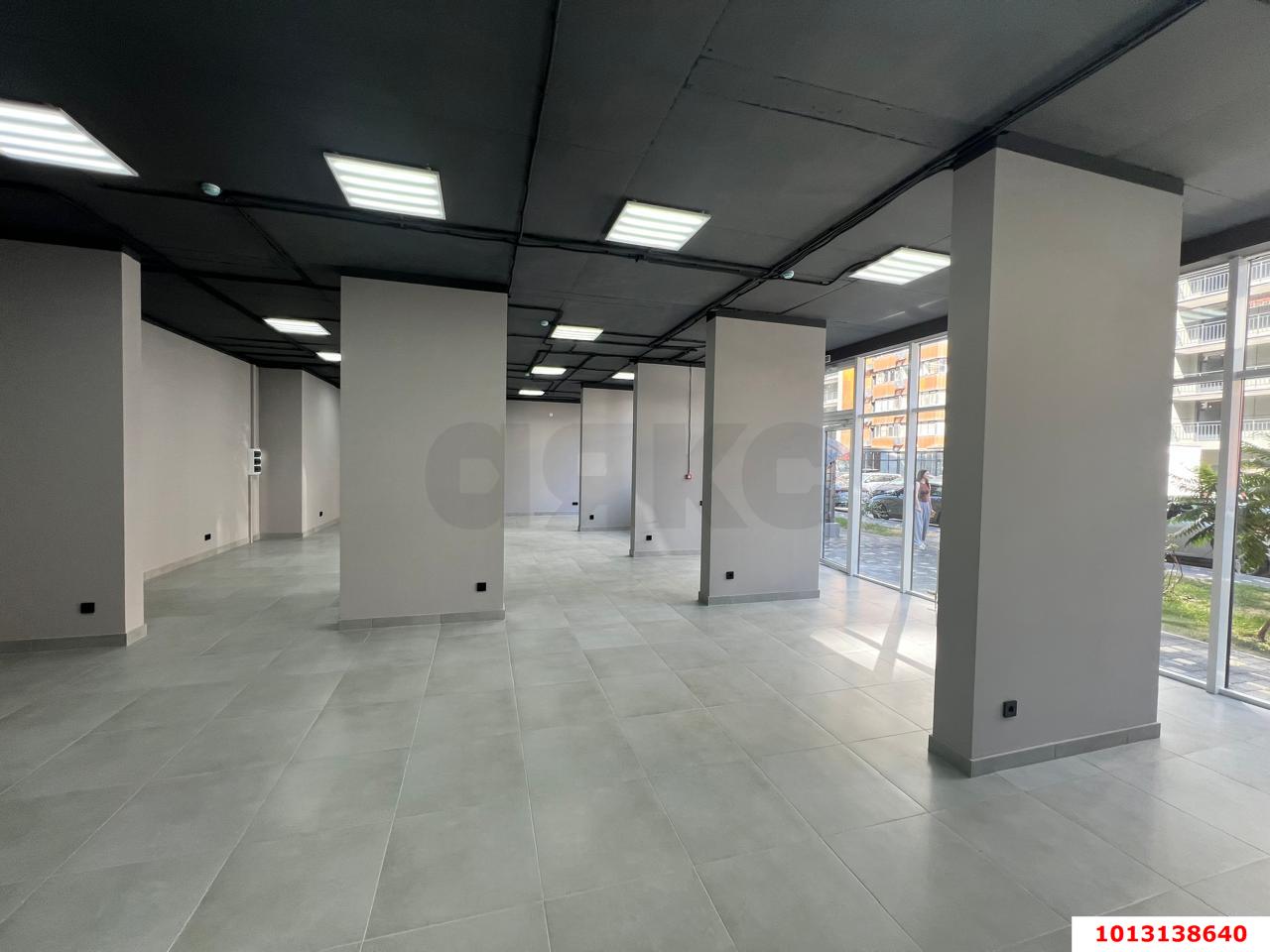 Фото №6: Коммерция 130 м² - Краснодар, Прикубанский внутригородской округ, Россинского, мкр. жилой комплекс Россинский Парк, ул. Командорская, 15/1