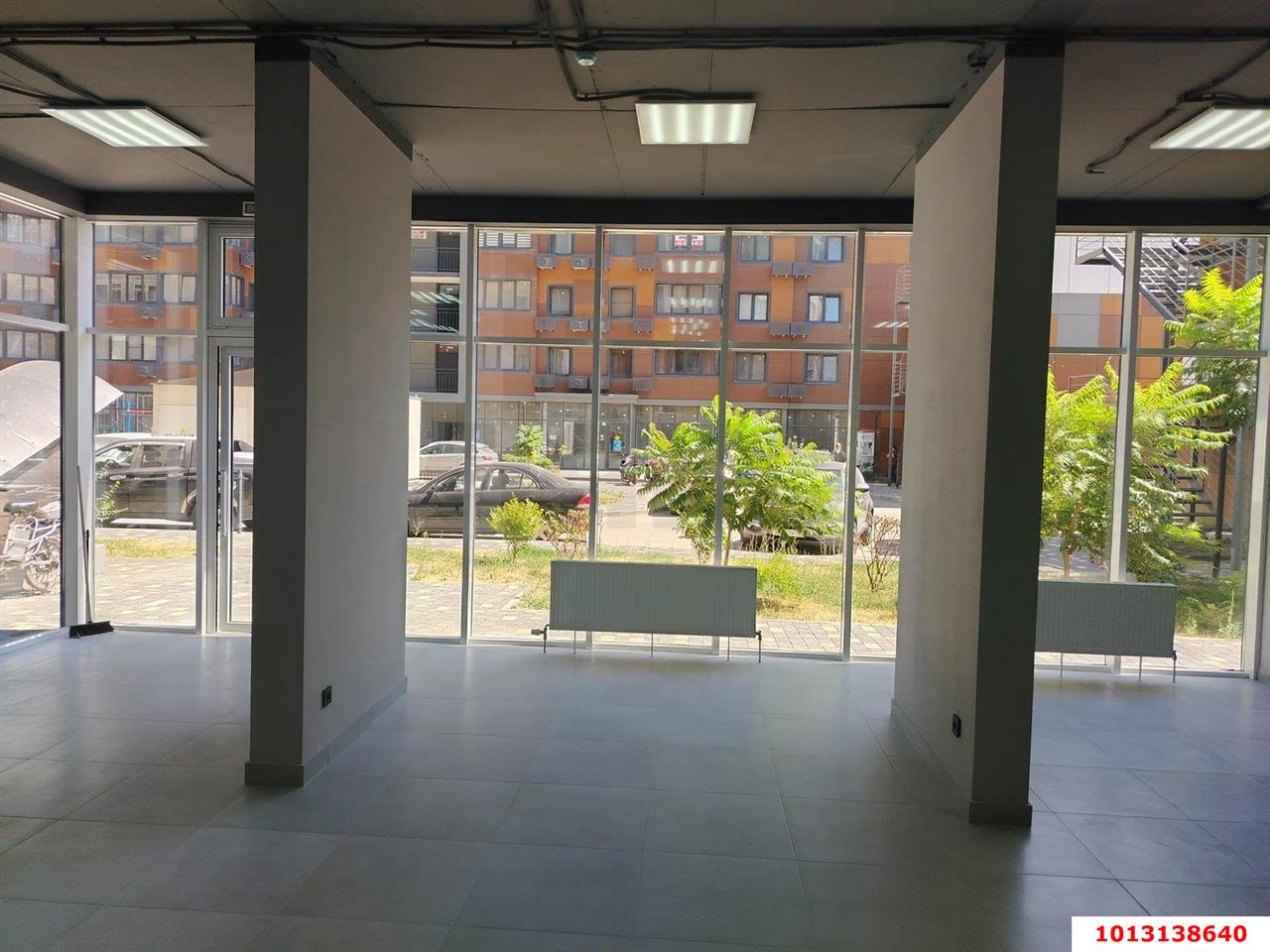 Фото №4: Коммерция 130 м² - Краснодар, Прикубанский внутригородской округ, Россинского, мкр. жилой комплекс Россинский Парк, ул. Командорская, 15/1