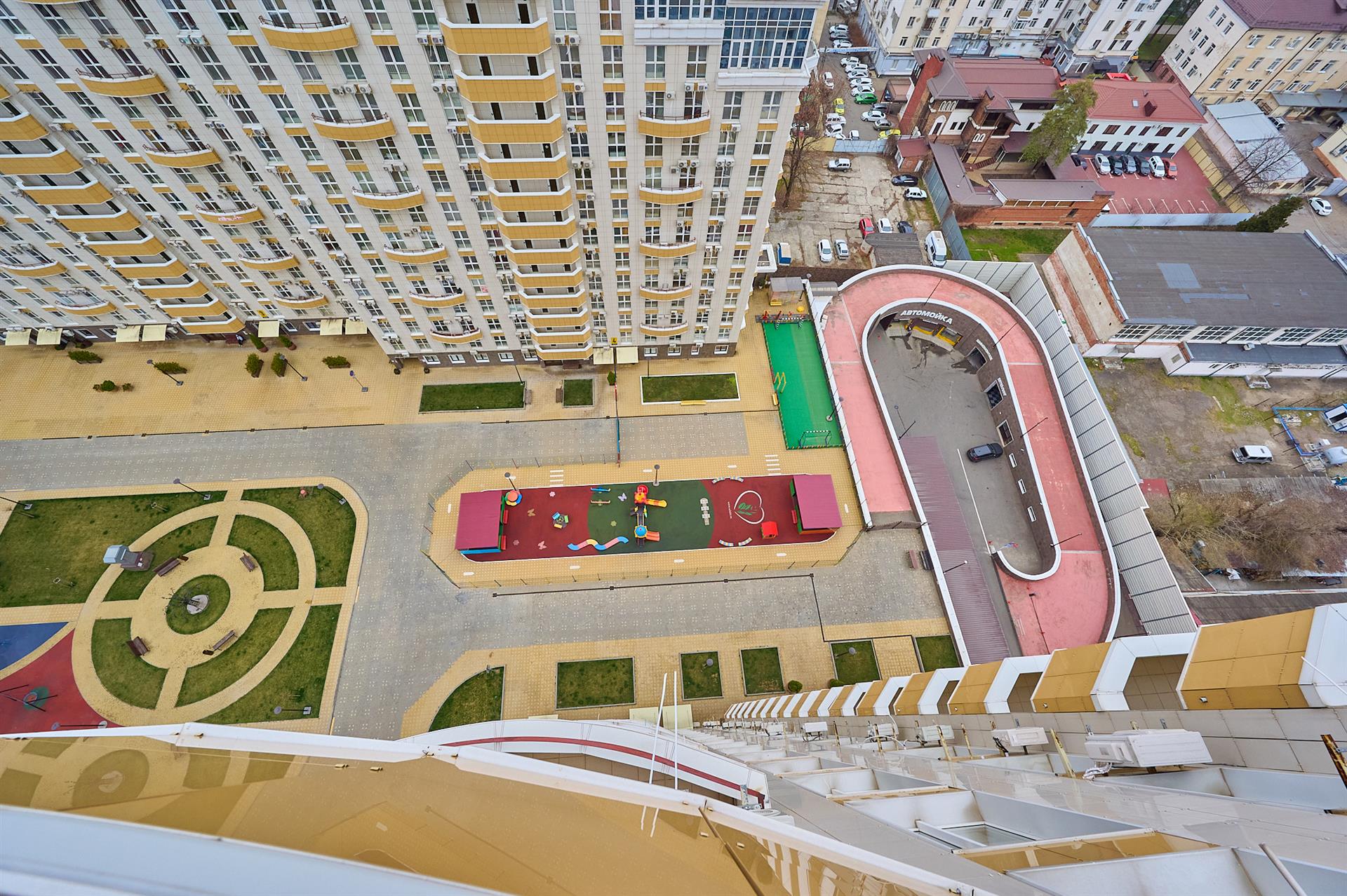 Фото №13: 1-комнатная квартира 45 м² - Краснодар, Центральный внутригородской округ, Центральный, мкр. ЖК Большой, ул. Красная, 176лит4