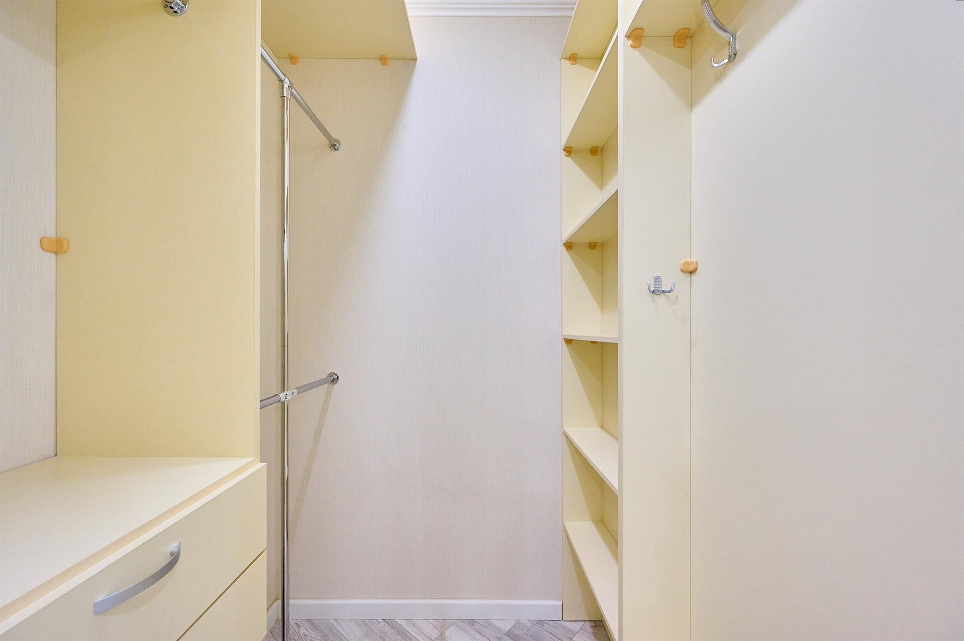 Фото №15: 1-комнатная квартира 45 м² - Краснодар, Центральный внутригородской округ, Центральный, мкр. ЖК Большой, ул. Красная, 176лит4