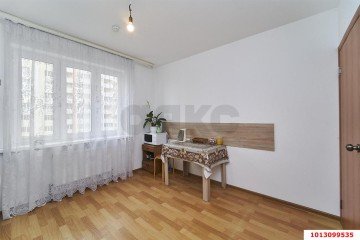 Фото №3: 2-комнатная квартира 70 м² - Краснодар, мкр. Микрохирургии глаза, ул. Академика Лукьяненко, 10