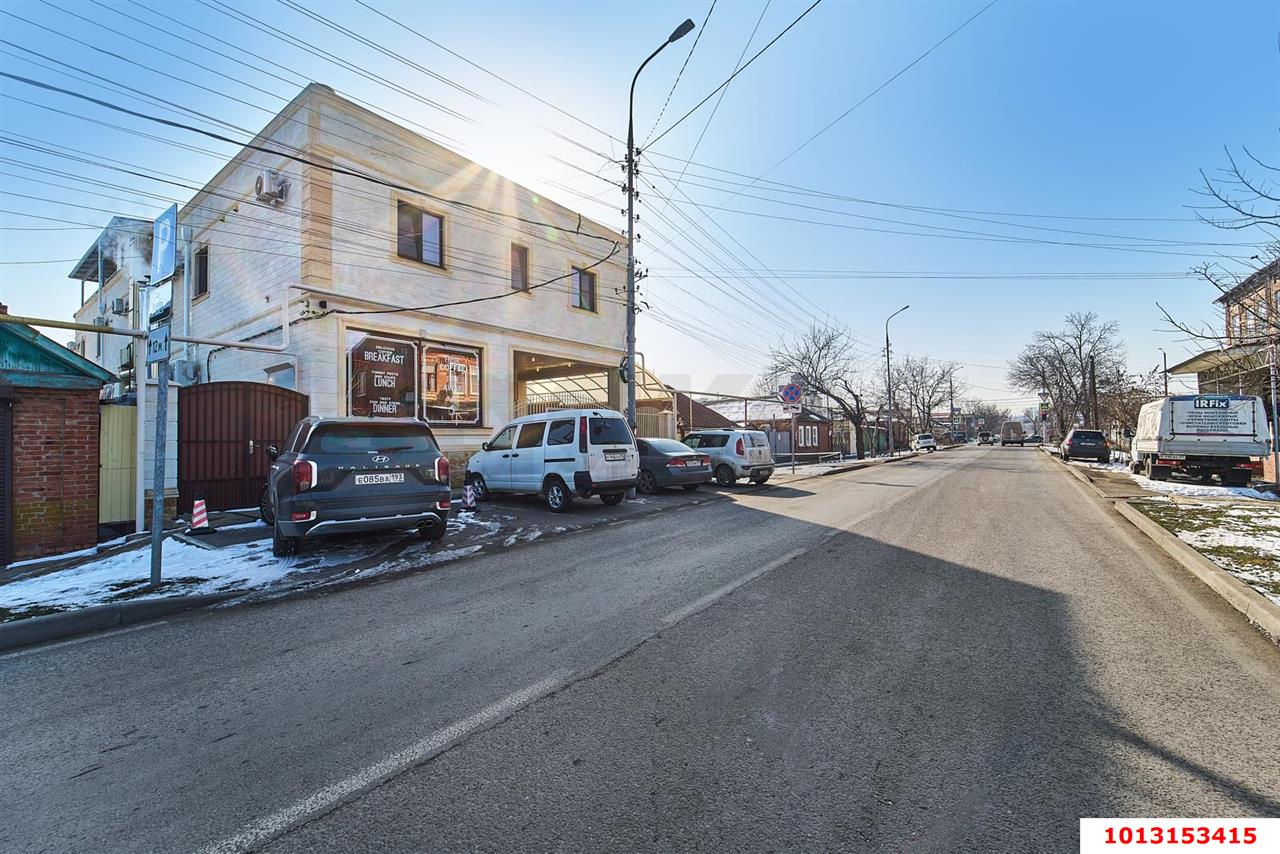 Фото №1: Отдельное здание 889 м² - Краснодар, Центральный, ул. Чкалова, 132