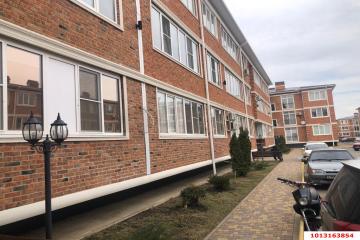 Фото №3: 1-комнатная квартира 39 м² - Краснодар, мкр. ЖК Арбатский, ул. Цезаря Куникова, 18к10