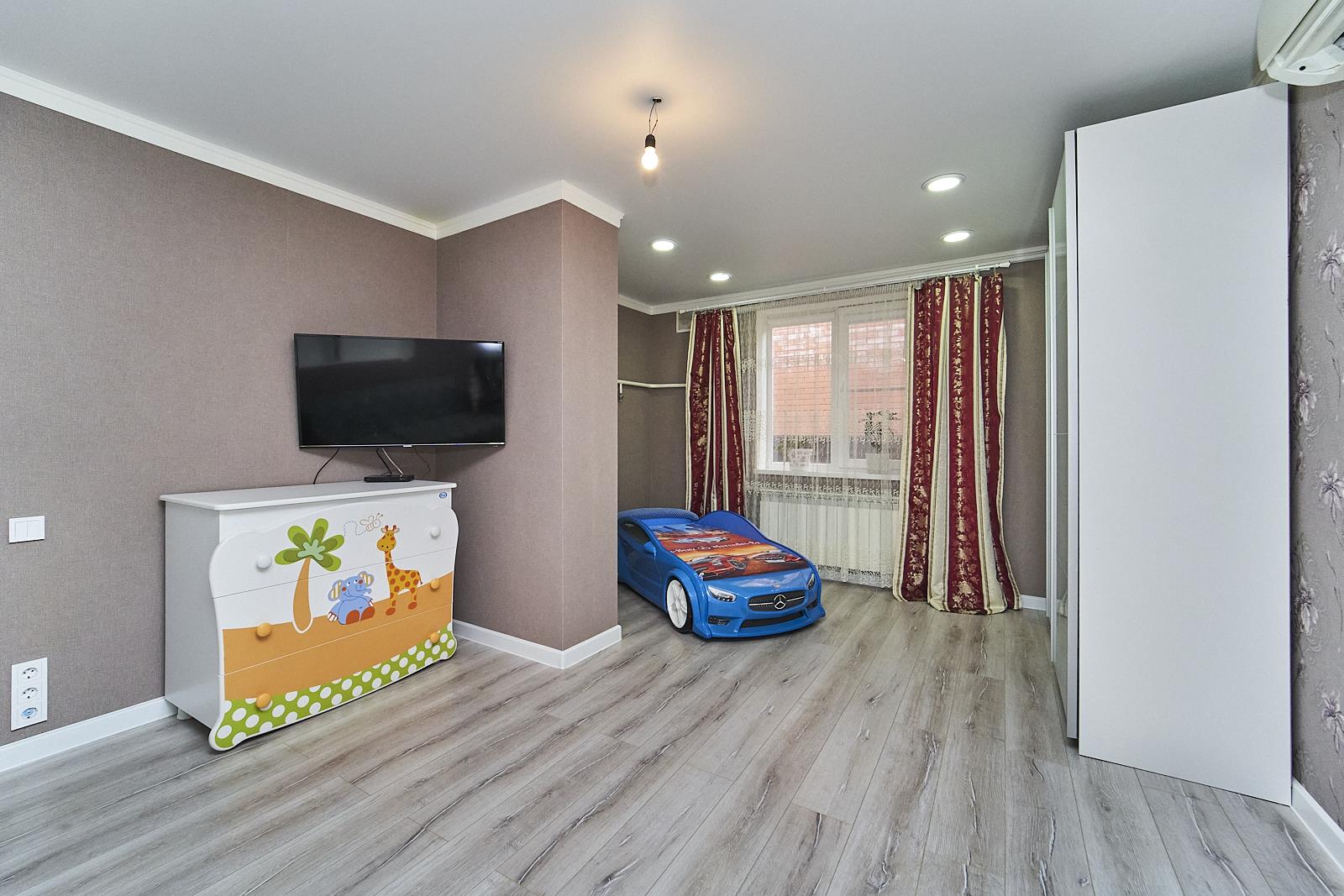 Фото №7: Дом 136 м² + 3.85 сот. - Краснодар, Прикубанский внутригородской округ, мкр. Сады Калинина, ул. Перекрёстная, 7