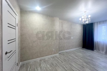 Фото №3: 1-комнатная квартира 43 м² - Краснодар, мкр. Гидростроителей, пр-кт имени писателя Знаменского, 9к2