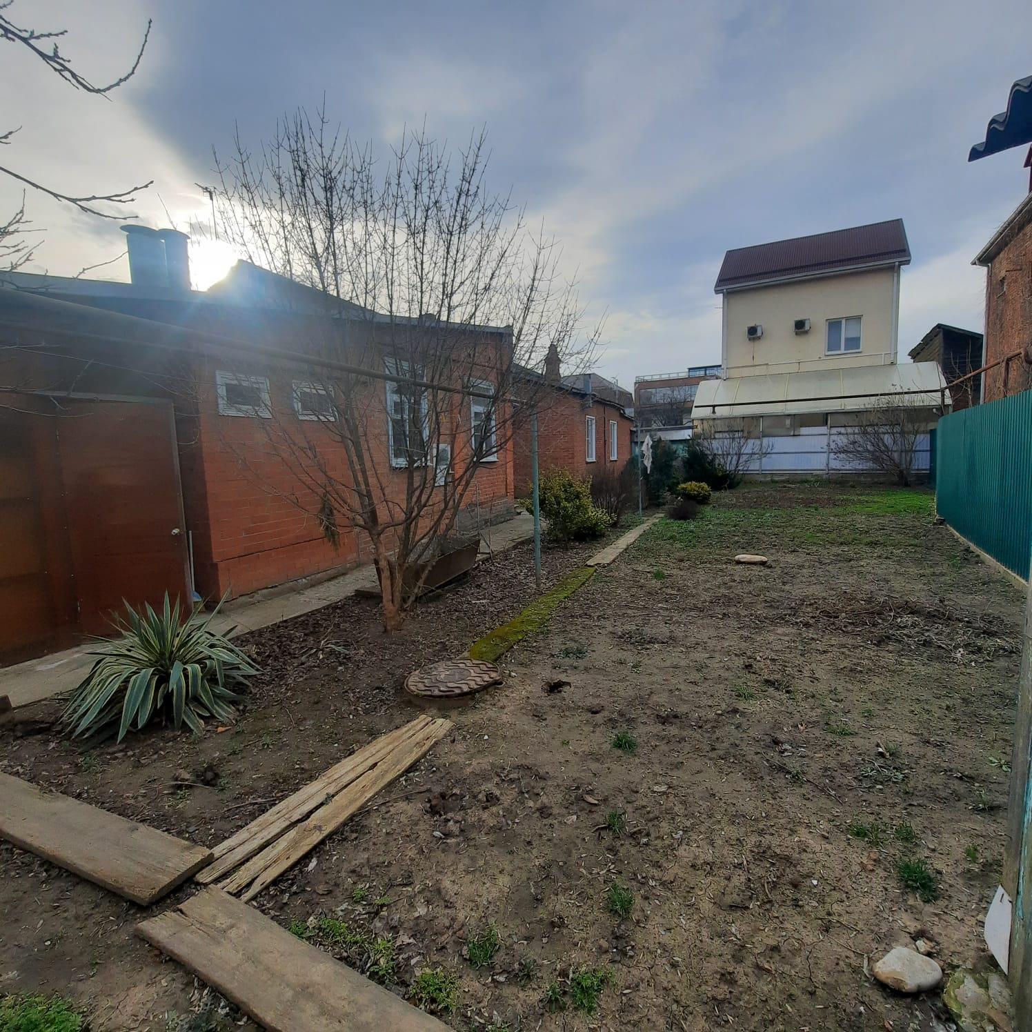 Фото №2: Дом 98 м² + 5.53 сот. - Краснодар, Центральный внутригородской округ, мкр. Центральный, ул. Митрофана Седина, 116