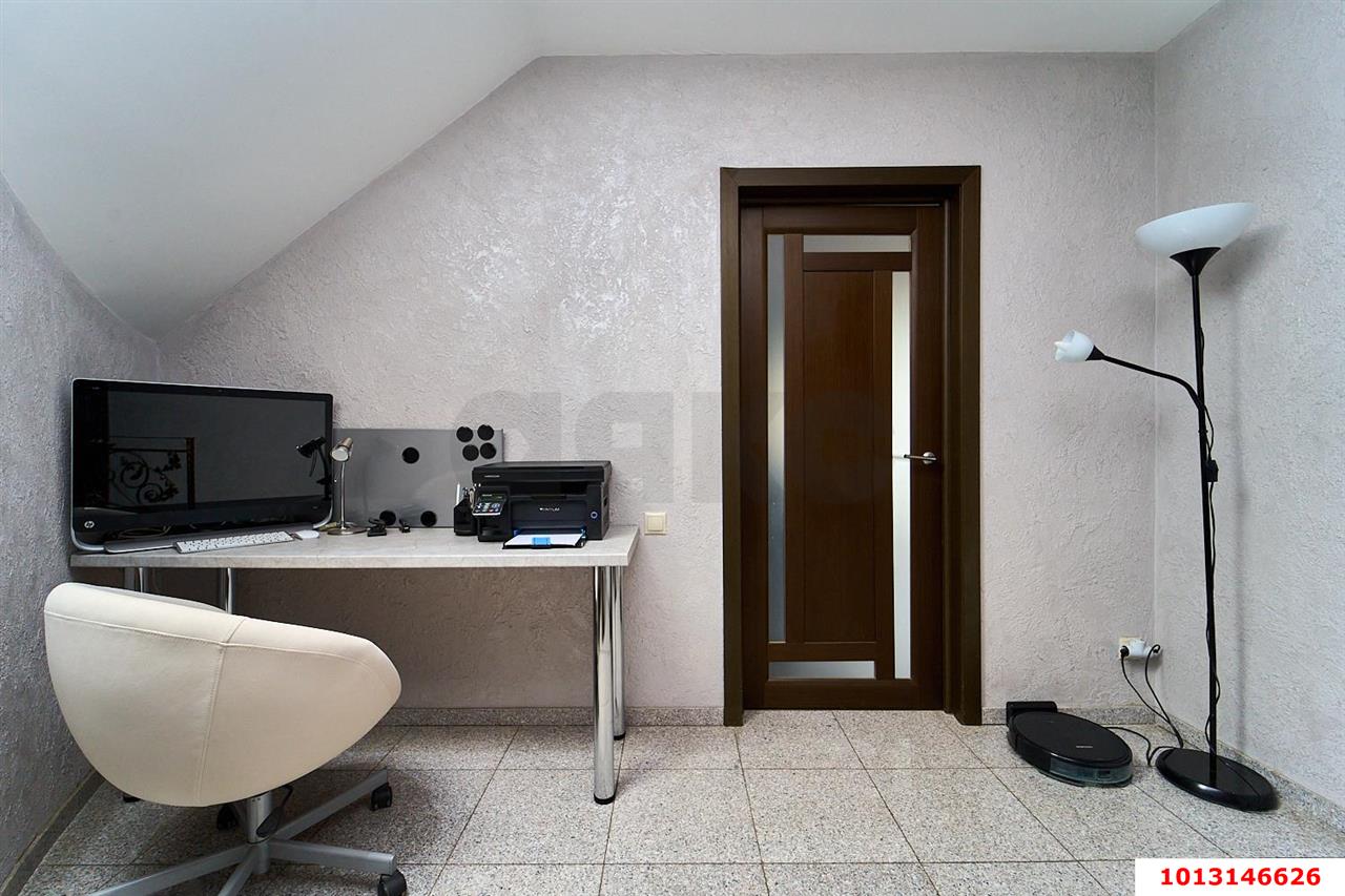 Фото №11: Дом 162 м² + 4 сот. - Краснодар, Западный внутригородской округ, мкр. Фестивальный, ул. Карла Маркса, 56