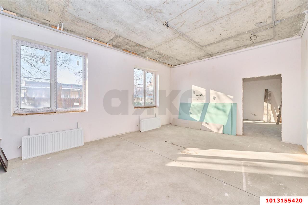 Фото №7: Дом 280 м² + 4 сот. - Краснодар, Прикубанский внутригородской округ, Калинино, мкр. Завод Радиоизмерительных Приборов, ул. Вологодская, 55