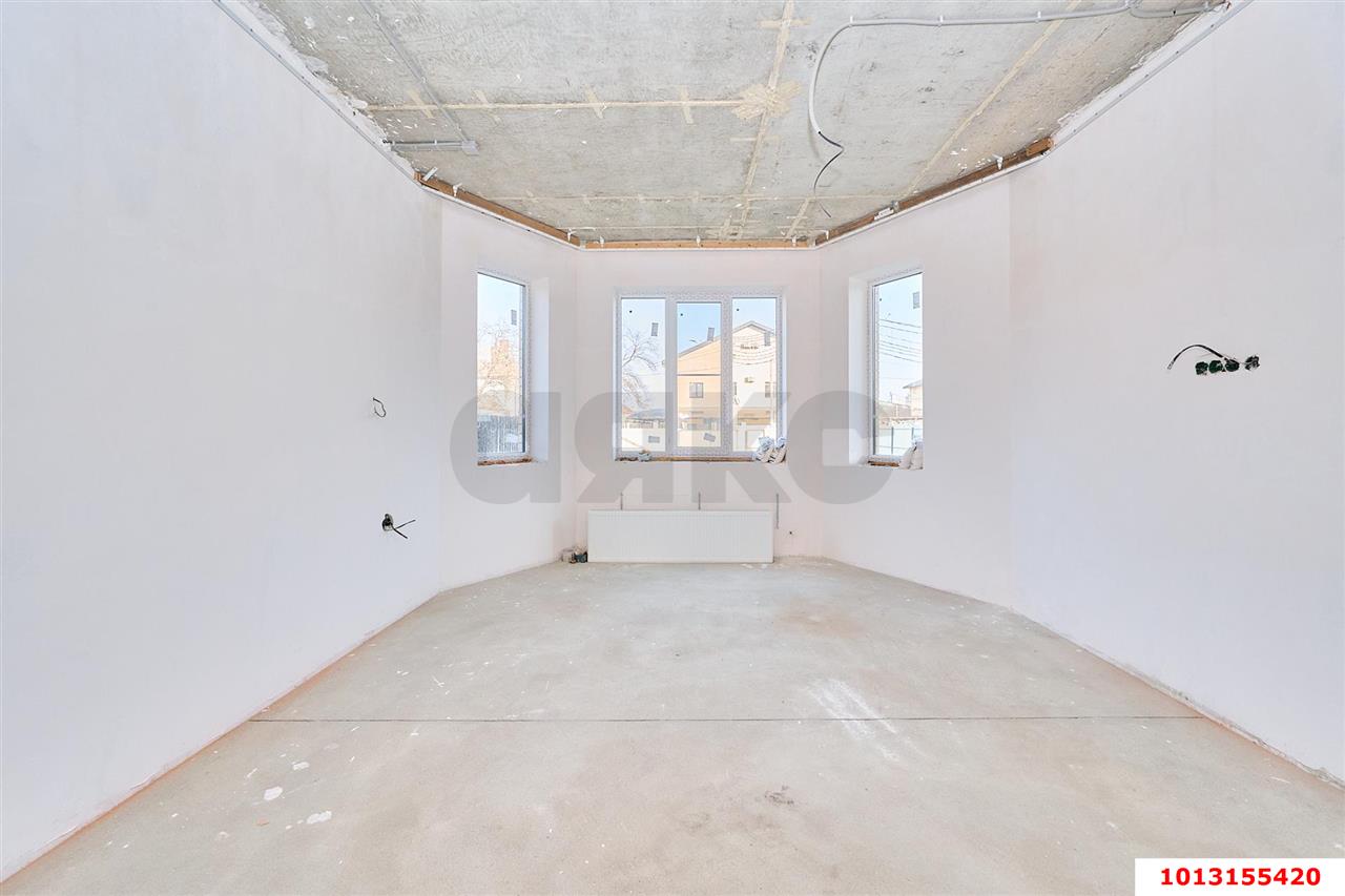 Фото №10: Дом 280 м² + 4 сот. - Краснодар, Прикубанский внутригородской округ, Калинино, мкр. Завод Радиоизмерительных Приборов, ул. Вологодская, 55