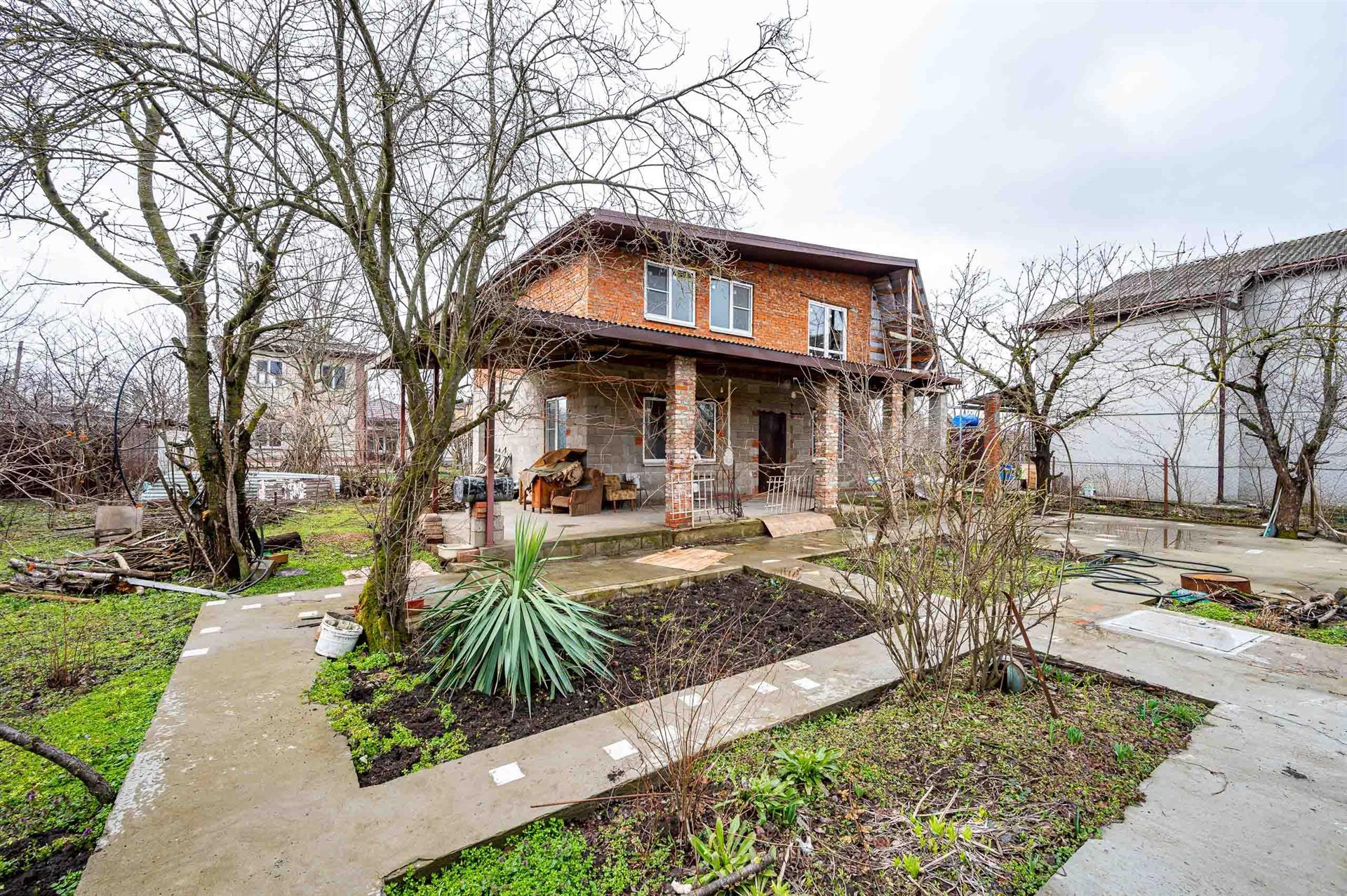 Фото №1: Дом 146 м² + 6 сот. - Краснодар, Прикубанский внутригородской округ, ст № 13 завода имени Седина, ул. имени Седина, 236