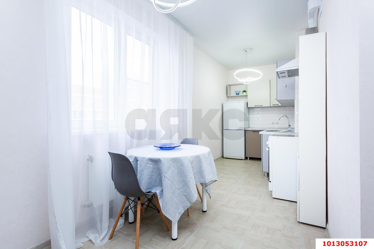 Фото №5: 1-комнатная квартира 40 м² - Краснодар, Светлоград, ул. Красных Партизан, 1/3