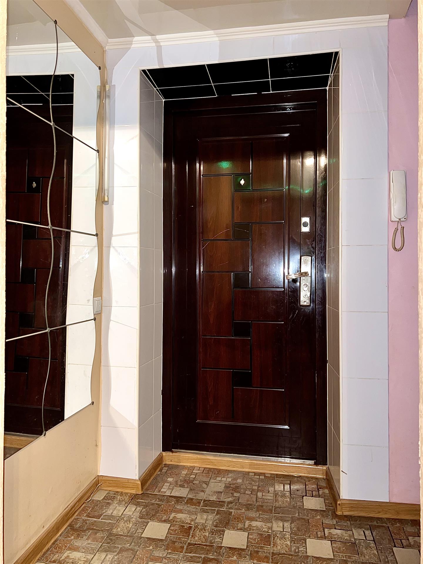 Фото №9: 3-комнатная квартира 63 м² - Краснодар, Прикубанский внутригородской округ, Завод Радиоизмерительных Приборов, мкр. Музыкальный, пер. Шаляпина, 4