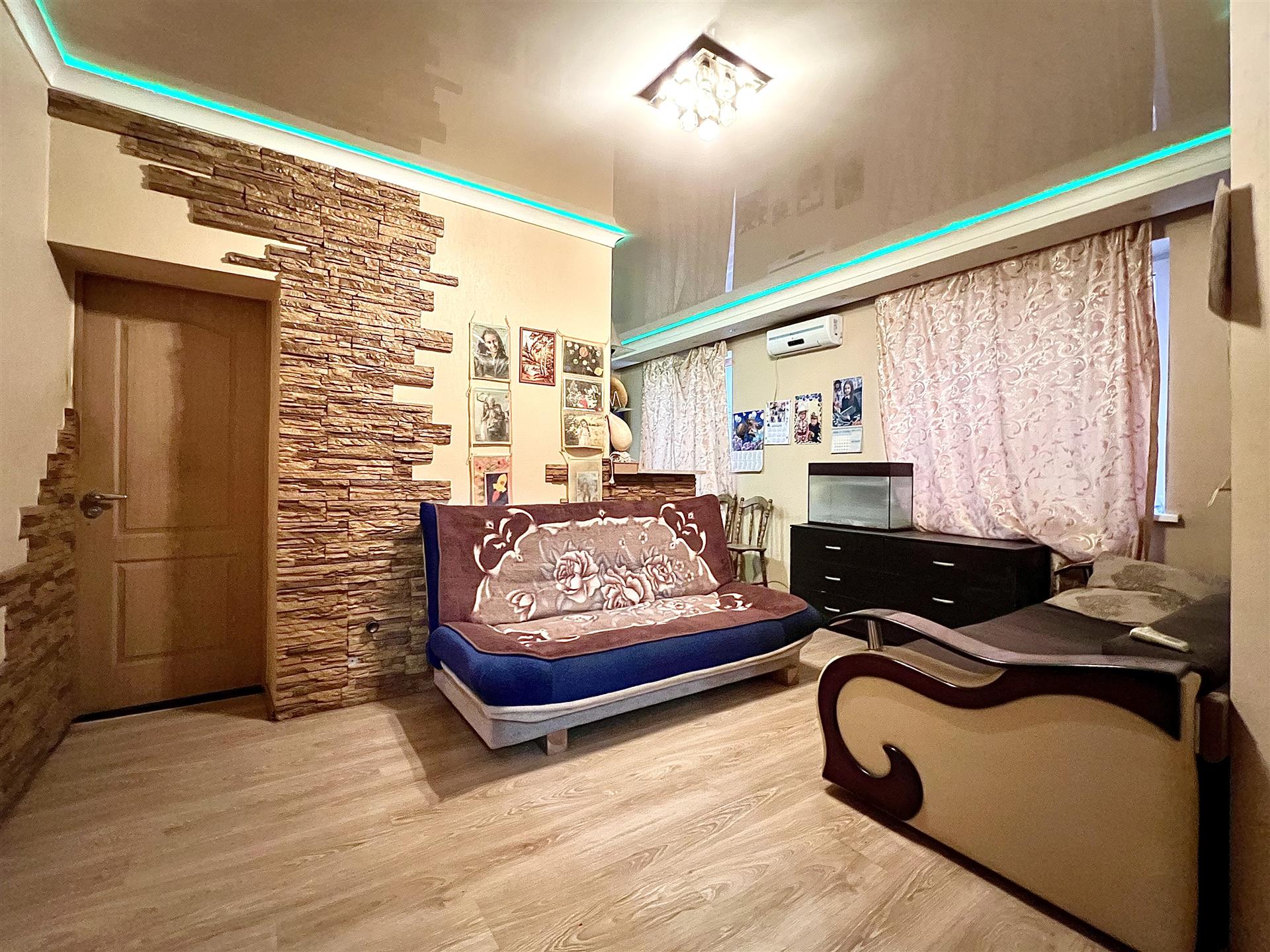 Фото №2: 3-комнатная квартира 63 м² - Краснодар, Прикубанский внутригородской округ, Завод Радиоизмерительных Приборов, мкр. Музыкальный, пер. Шаляпина, 4