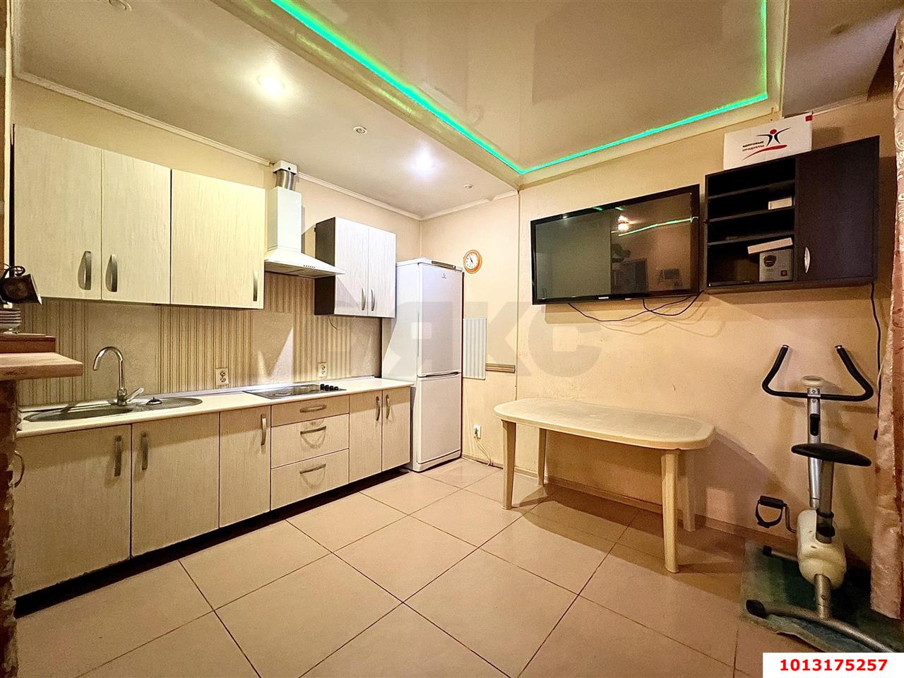 Фото №1: 3-комнатная квартира 63 м² - Краснодар, Музыкальный, пер. Шаляпина, 4