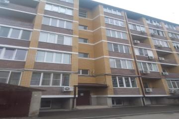 Фото №1: 1-комнатная квартира 41 м² - Краснодар, мкр. Музыкальный, ул. имени Сергея Есенина, 94