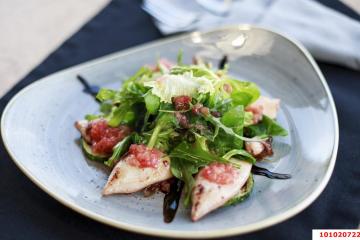 Фото №1: Коммерция 820 м² - Краснодар, мкр. Фестивальный, ул. Красных Партизан, 337