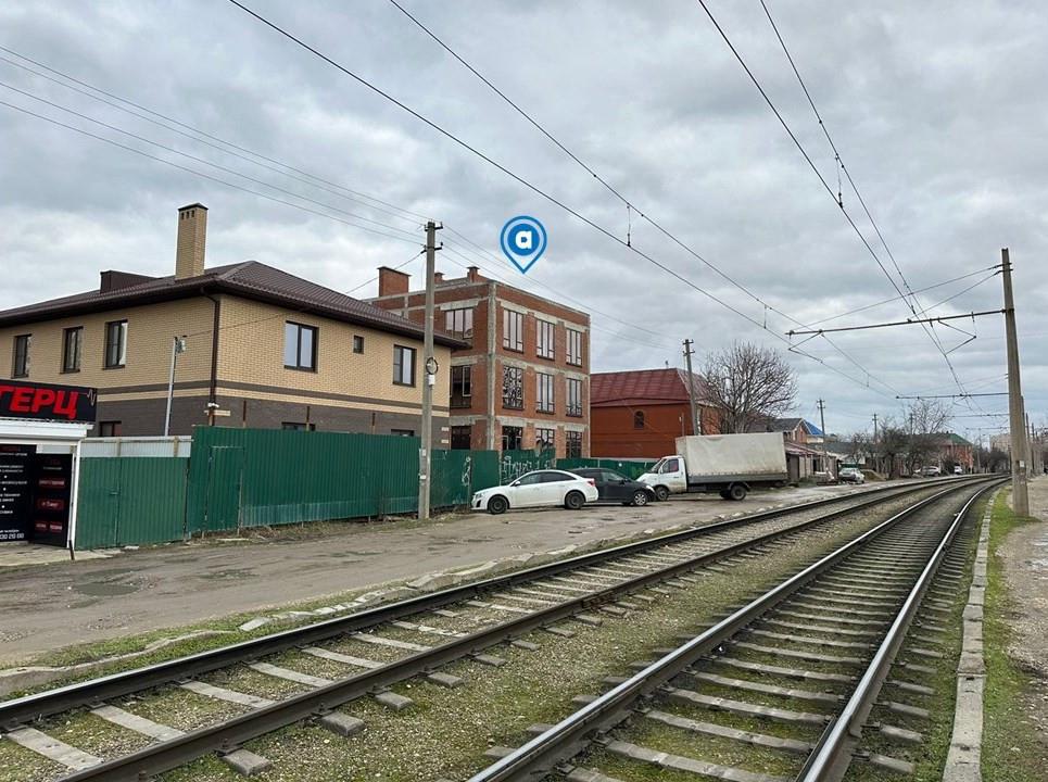 Фото №2: Коммерция 380 м² - Краснодар, Прикубанский внутригородской округ, мкр. 40 лет Победы, ул. Декабристов, 66